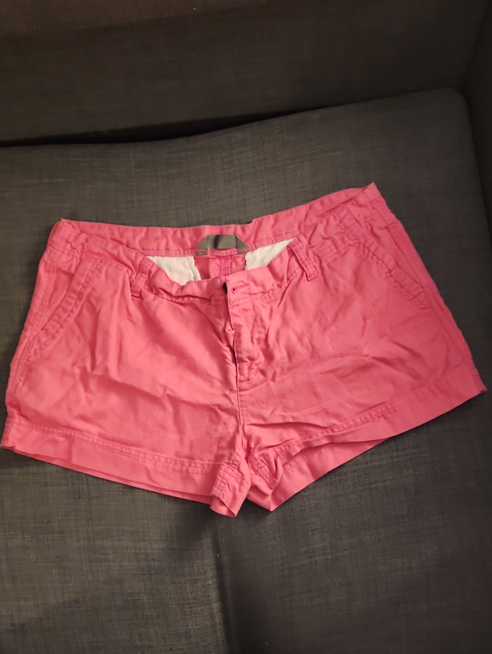 The North Face Women's Pink Casual Bermuda Shorts